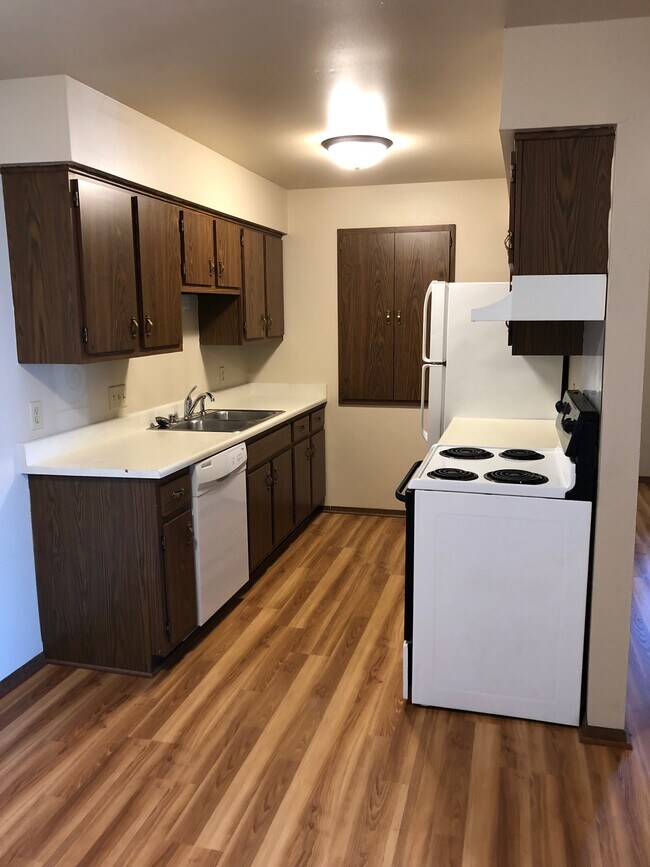 Kitchen - 4555 S 60th St Apartments Unit 1