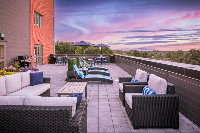 Photo - Lancaster Park Apartments