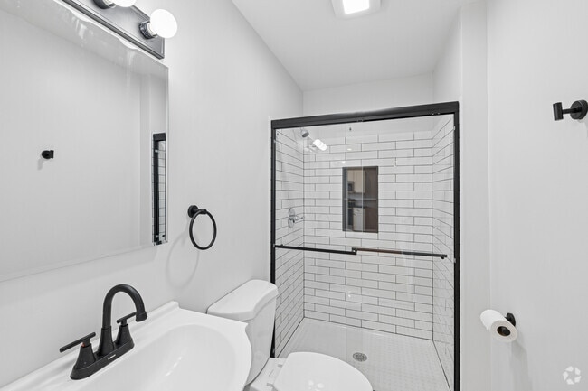 1BR, 1BA - 1,000SF - Bathroom