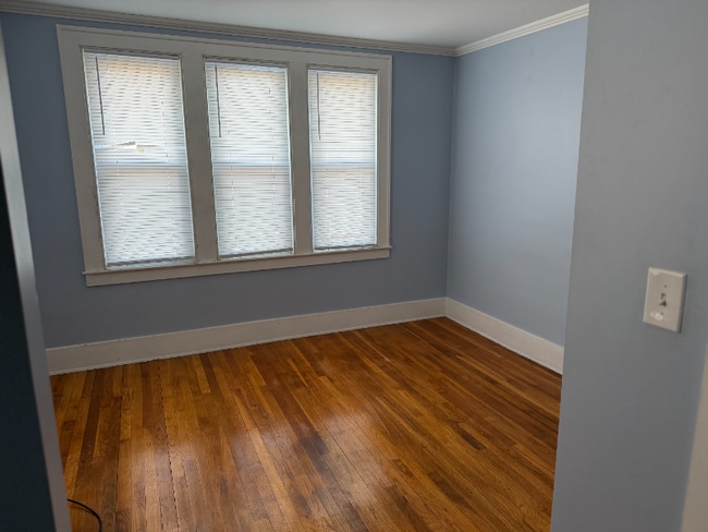 Photo - 110 Trowbridge St NE Unit a