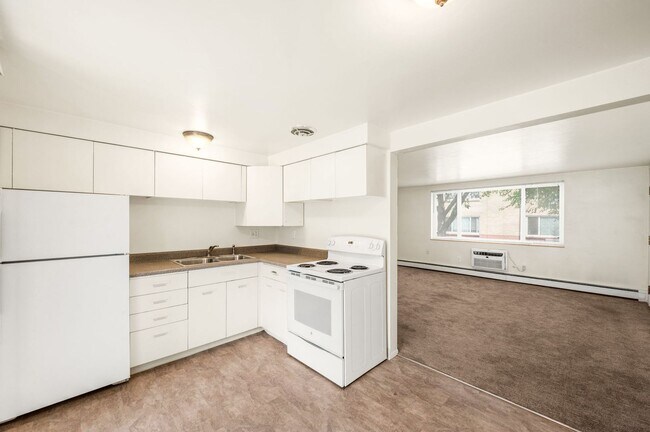 10450 W 8th Ave Unit 04