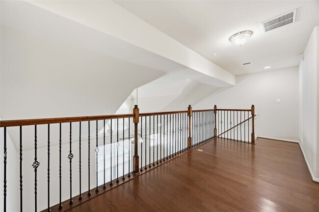 Photo - 6363 Fairdale Ln