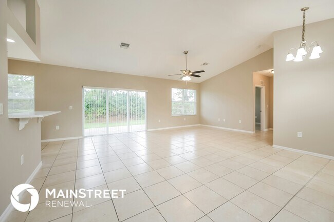 Photo - 637 Montclair Ave S