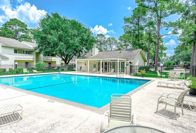 Building Photo - 14515 Wunderlich Dr Unit 812