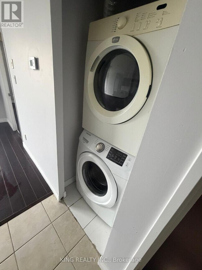 Photo - 7405 Goreway Dr Unit 718