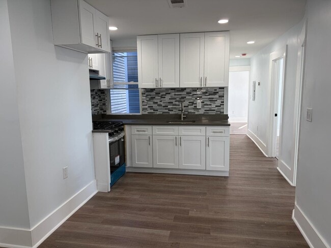 Photo - 329 Elizabeth Ave