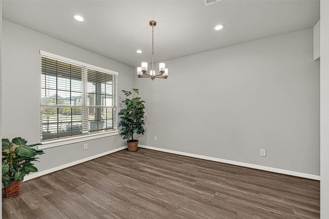 Photo - 28339 Halle Ray Dr