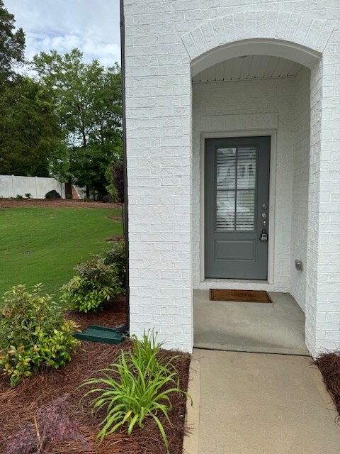 Photo - 6101 Mariemont Cir