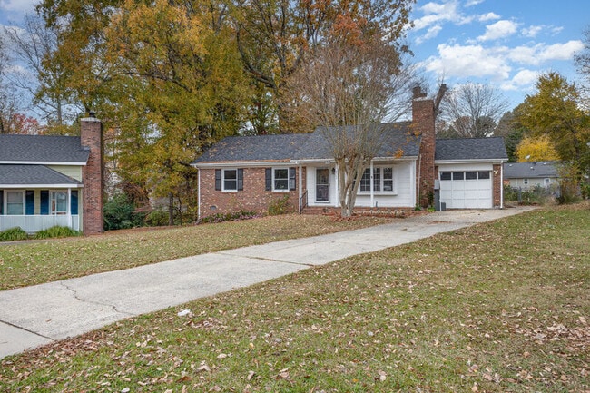 Photo - 8503 Beechbrooke Rd