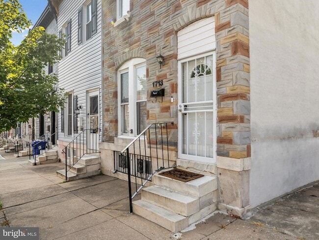 Building Photo - 1713 E Lafayette Ave Rental