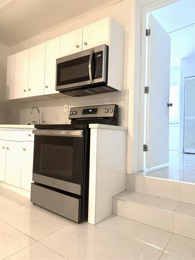 Photo - 61 SW 58th Ct Unit C