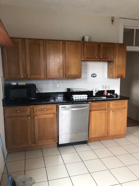 Photo - 190 Highland St Unit 1