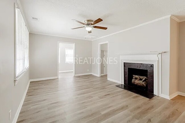 Photo - 1324 Macon Ave