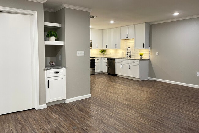 Photo - Parkwood Terrace