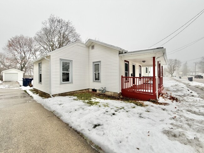 Photo - 426 S Jackson St