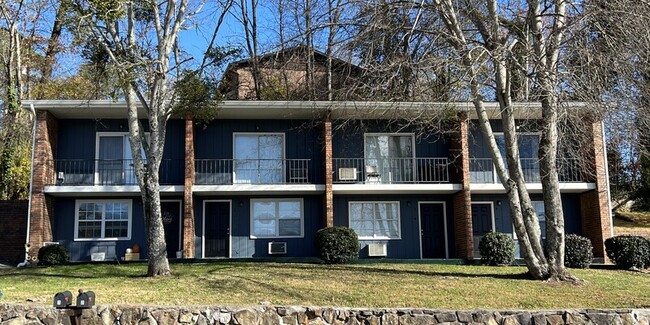 Sweetland Quad - Sweetland Quad Condo Unit 3
