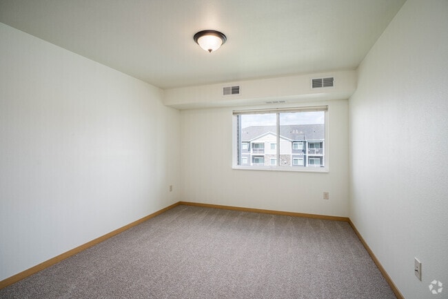 2BR, 1BA - Primary Bedroom