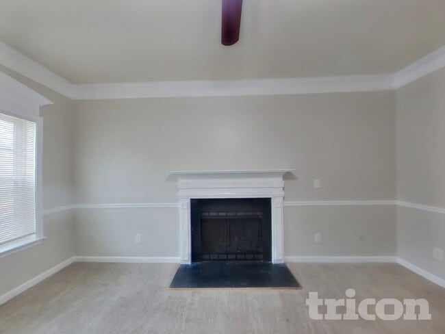 Photo - 130 Nowell Dr