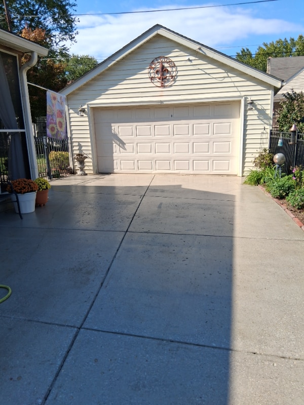 Photo - 2225 Brighton Dr