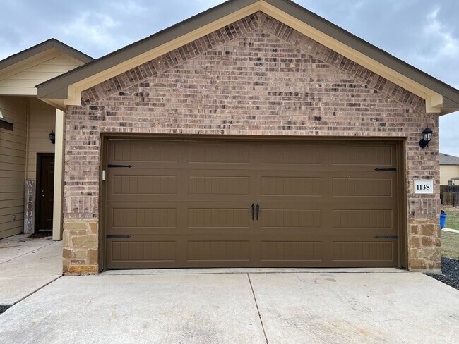 Photo - Luxury 3/2 Duplex in Seguin, Texas