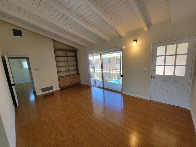 Photo - Colbath Manor