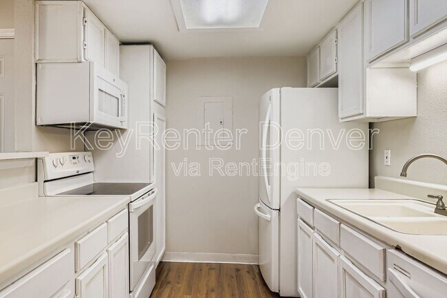 Photo - 18063 E Ohio Ave Unit 201