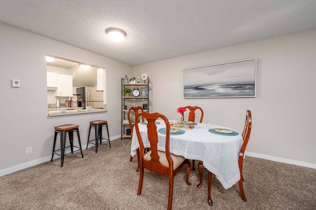 The Regent at Bellevue Way Apartments