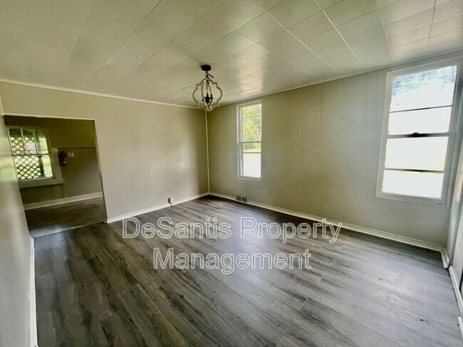 Photo - 519 Lyndal St Unit 1/2