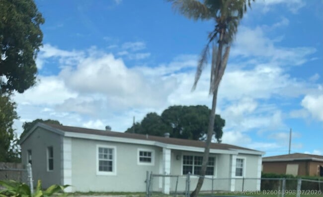 Building Photo - 2885 NW 155th Terrace