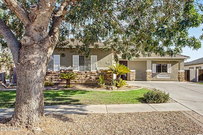 Photo - 4203 E Los Altos Rd