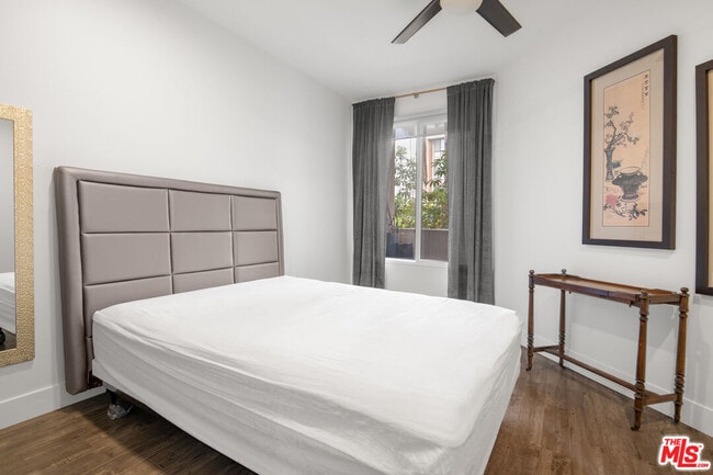 Photo - 620 S Gramercy Pl Unit 317