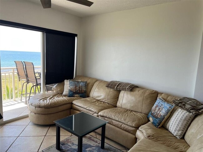 Building Photo - 710 N Ocean Blvd Unit 408 Rental