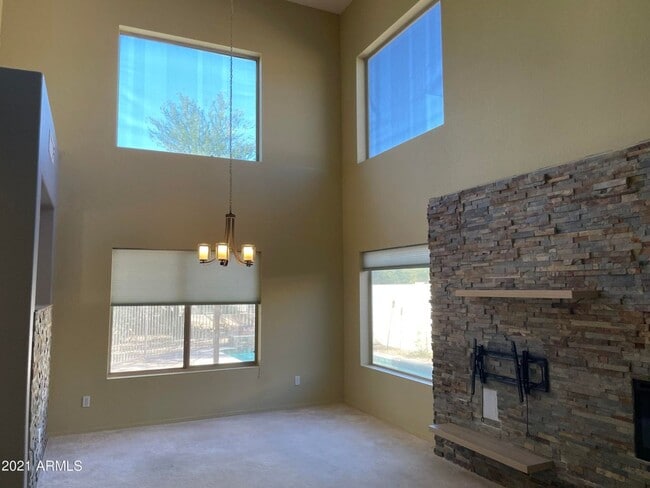 Photo - 3 BEDROOM WITH PRIVATE POOL IN STETSON HILLS/ MOUNTAIN PRESERVE VIEWS