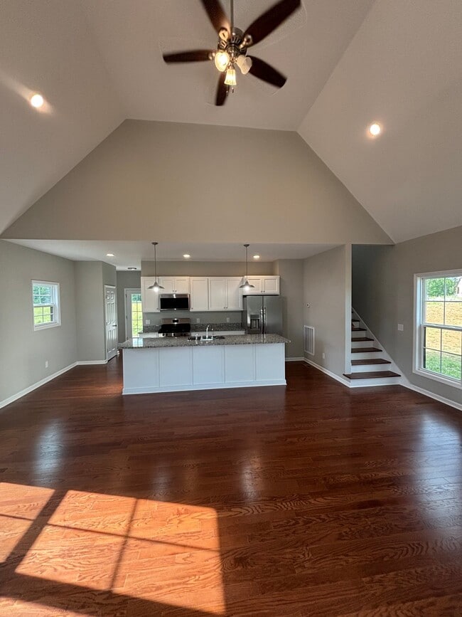 Photo - 217 Cherokee Dr