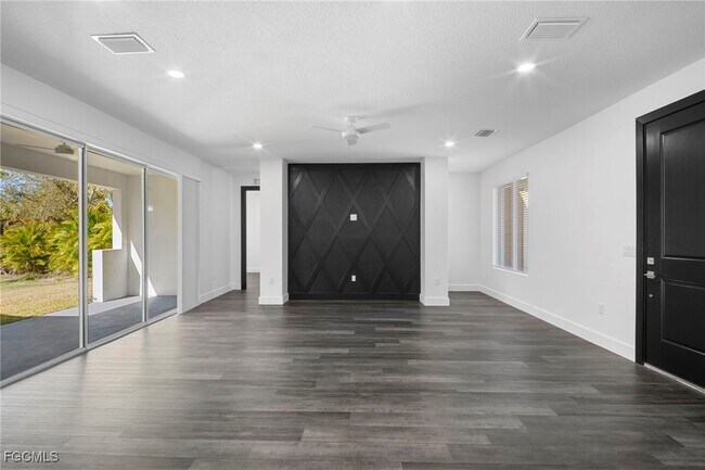 Photo - 4469 Enid Ln