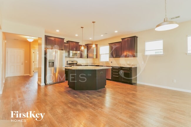Photo - 220 Foxbank Plantation Blvd