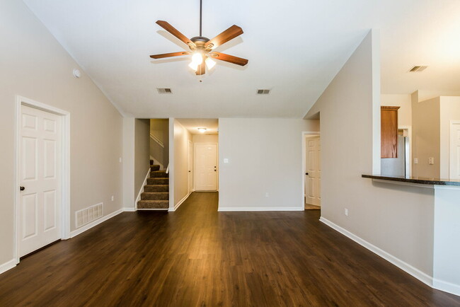 Photo - 2717 Baird Dr