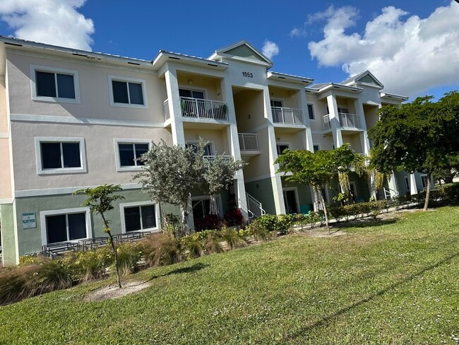 Building Photo - 1587 Florida Mango Rd Unit 105