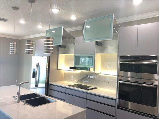 Photo - 1927 Greenbriar Ter