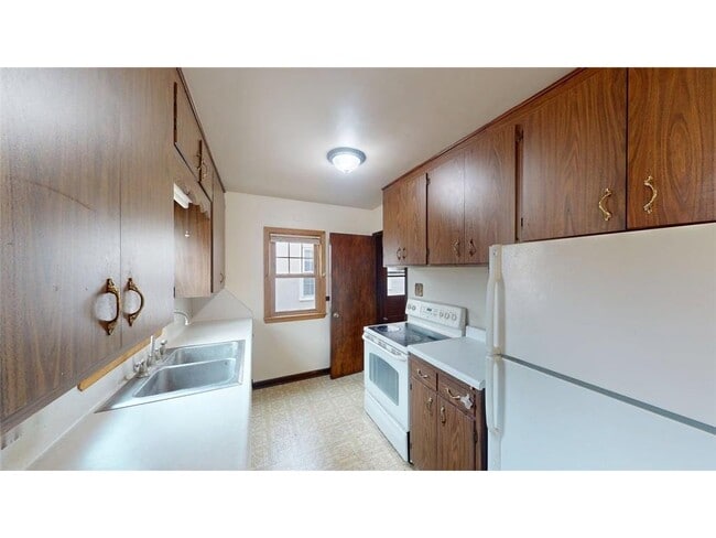 Photo - 2849 Jersey Ave S