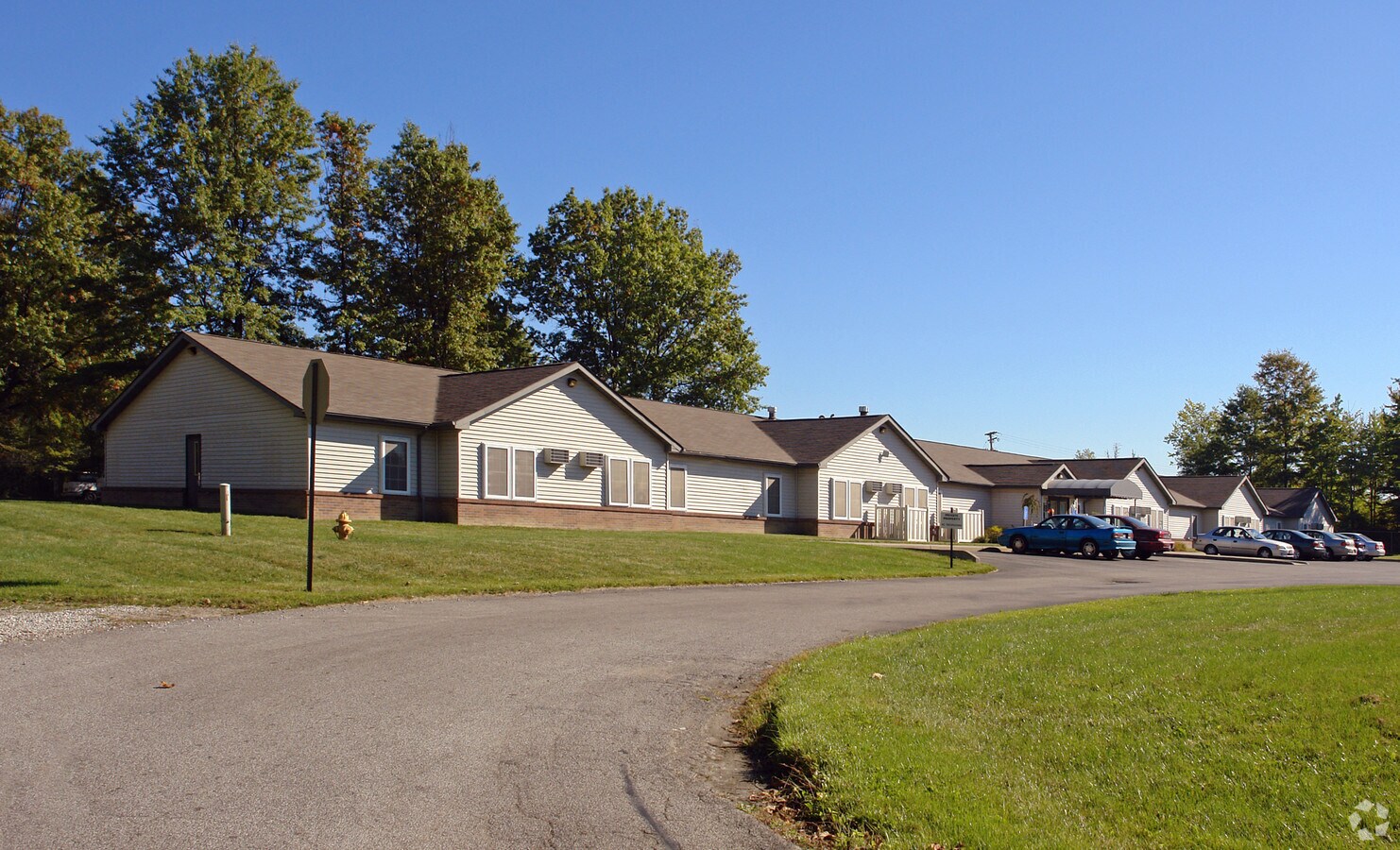 Campbell Apartments - Campbell Apartments