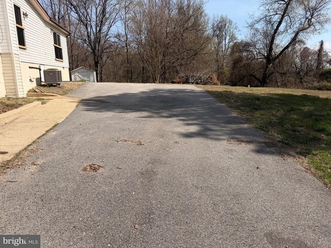 Photo - 7285 Clyde Jones Rd