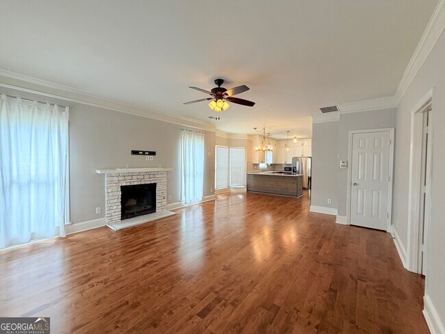 Photo - 356 Georgia Ave SE