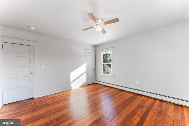 Photo - 224 Oakdale Ave