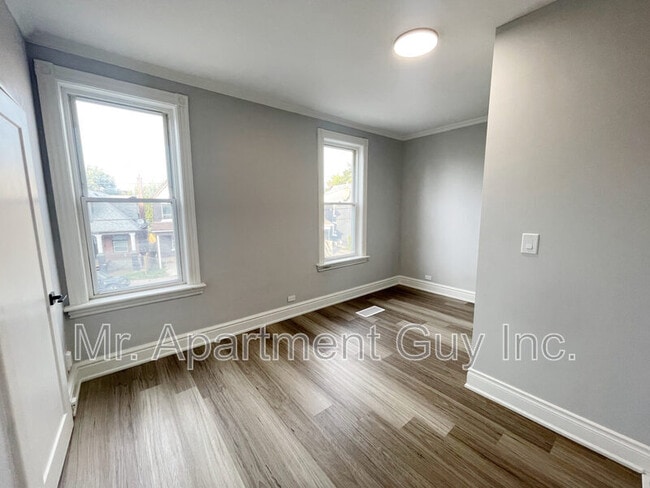 Photo - 700 Wilson St Unit 2