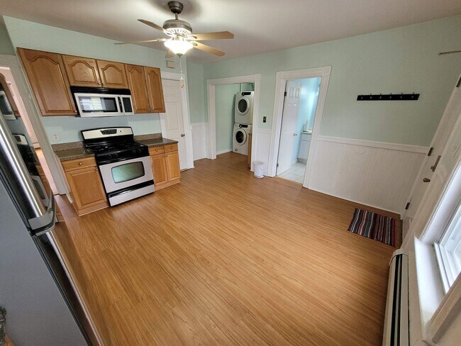 Photo - $2350 - 3 Bed / 1 Bath Condominium in Manchester's Somerville Neighborhood with 2 Car Off-Street ...