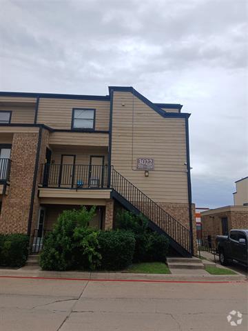 Building Photo - 3022 Forest Ln Unit 220 Rental