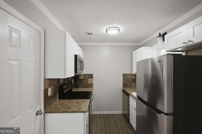Photo - 218 Mill Creek Pl