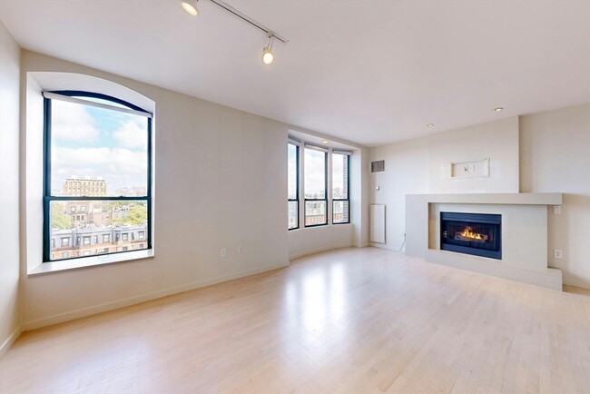 Photo - 755 Boylston St Condo Unit 604