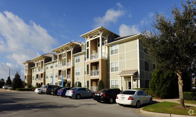 Building Photo - The Preserve at Henderson Beach
